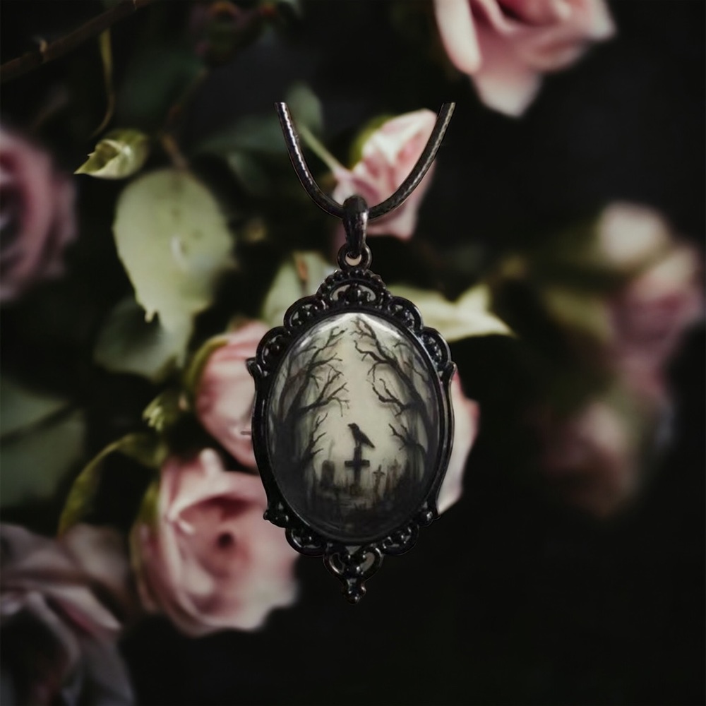 Gothic Crow Forest Cameo Pendant Necklace A Stylish‎ Rope Necklace